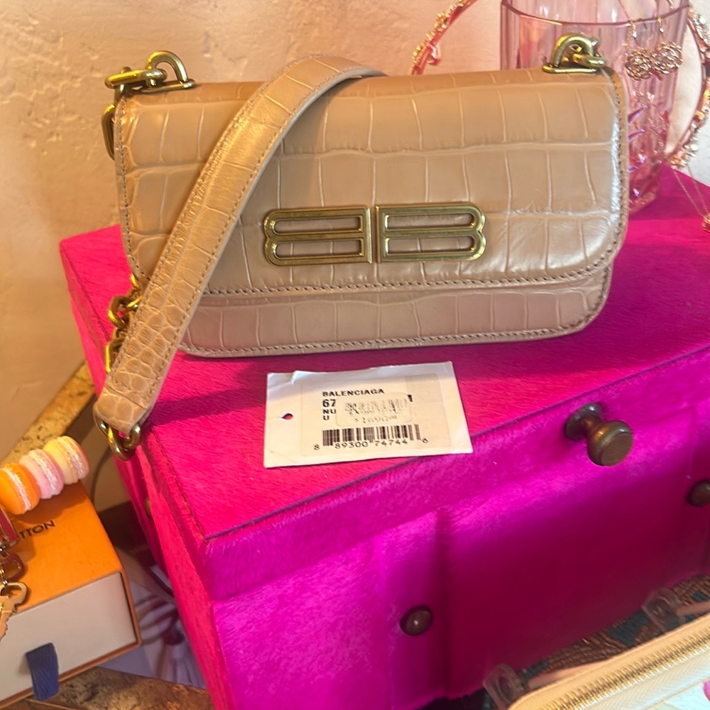 Balenciaga Gossip Crocodile Crossbody Chain Links BB Strap EUC Like New!